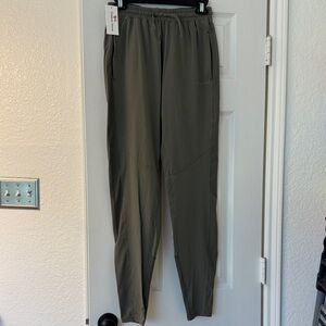 Outdoor Voices Women’s Sage Joggers NWT